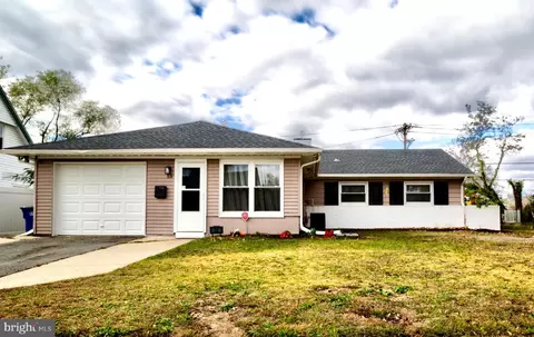 59 Somerset Dr, Willingboro, NJ 08046