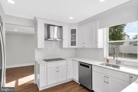 Other - 208 Regency Rd, Beverly, NJ 08010 photo 3 of 12