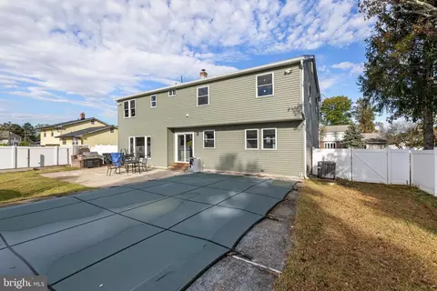 Other - 208 Regency Rd, Beverly, NJ 08010 photo 11 of 12