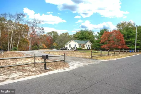 144 Burrs Mill Rd, Southampton, NJ 08088