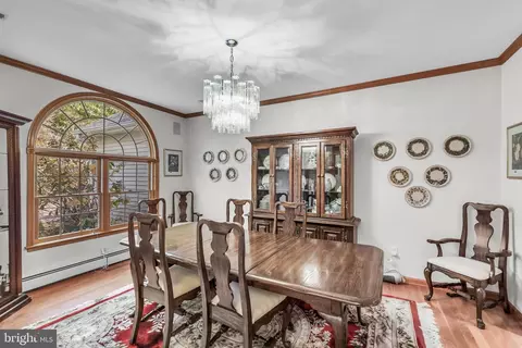 Dining - 73 Flyatt Rd, Shamong, NJ 08088 photo 1 of 2