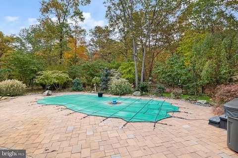 Exterior - 73 Flyatt Rd, Shamong, NJ 08088 photo 5 of 8
