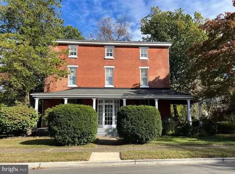 424 Jennings St, Beverly, NJ 08010