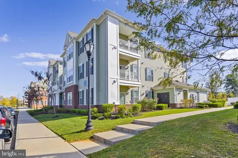 30 Foulkes Ln #34, Chesterfield, NJ 08515