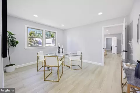 Dining - 116 Wayne Dr, Cinnaminson, NJ 08077 photo 1 of 3