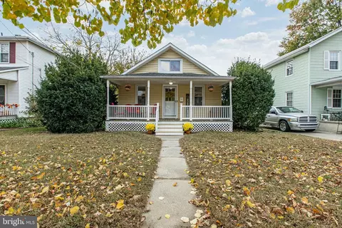 923 Garfield Ave, Palmyra, NJ 08065