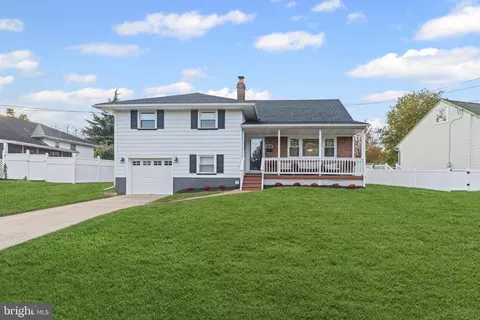 20 Summer Ave, Burlington, NJ 08016