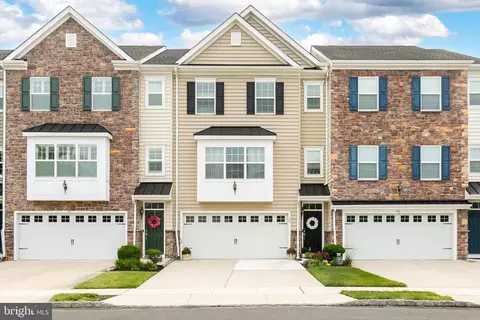 48 Keegan Ct, Marlton, NJ 08053