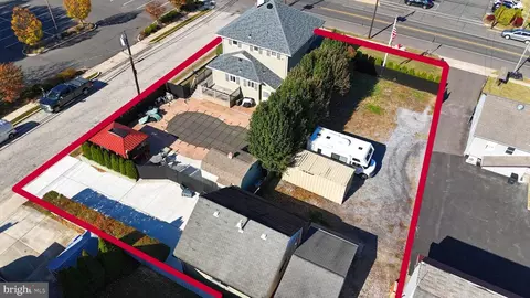 702 E Main St, Maple Shade, NJ 08052 photo 38