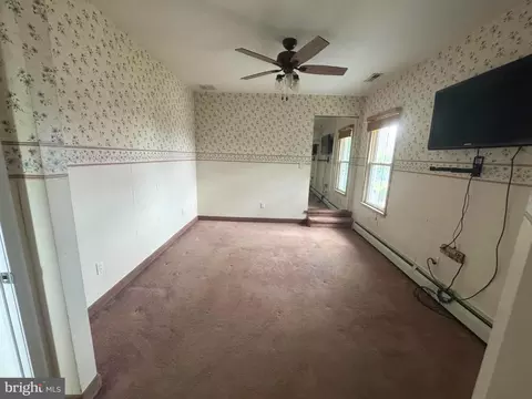 702 E Main St, Maple Shade, NJ 08052 photo 14