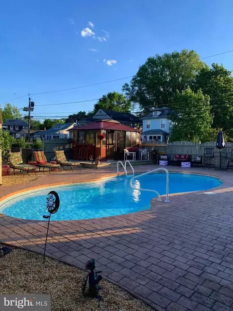 702 E Main St, Maple Shade, NJ 08052 photo 33