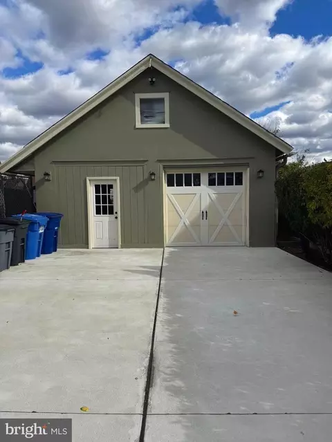 702 E Main St, Maple Shade, NJ 08052 photo 28