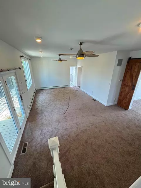 702 E Main St, Maple Shade, NJ 08052 photo 8