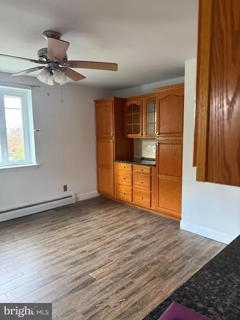 702 E Main St, Maple Shade, NJ 08052 photo 12