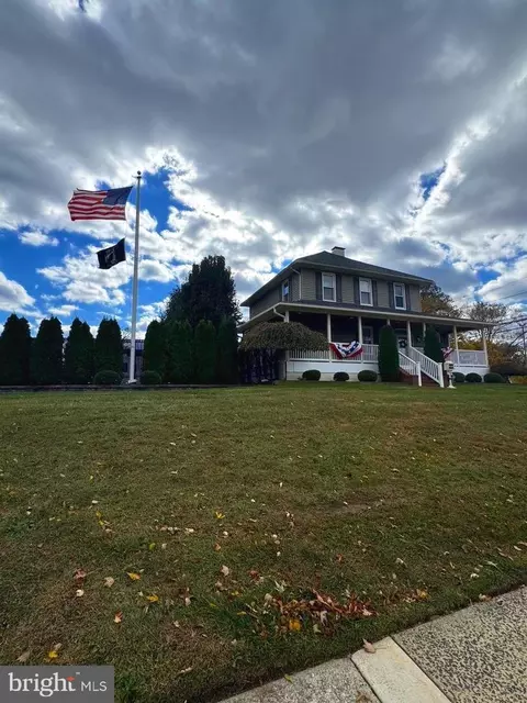 702 E Main St, Maple Shade, NJ 08052 photo 23