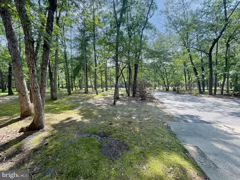 Exterior - 213 Oak Ln, Tabernacle, NJ 08088 photo 5 of 8
