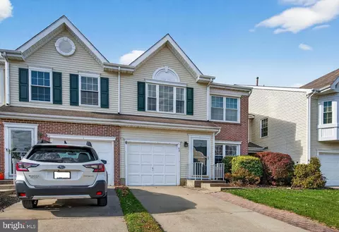53 Saw Mill Dr, Mount Laurel, NJ 08054