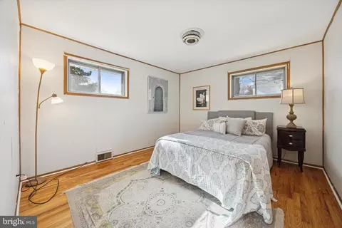 Bedroom - 702 Cedar St, Riverton, NJ 08077 photo 2 of 3