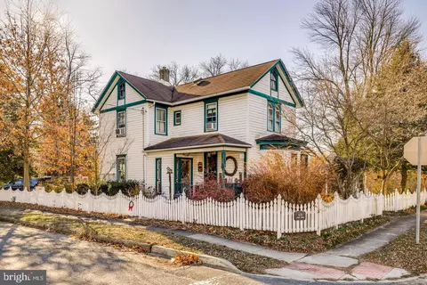 635 Laurel St, Delanco, NJ 08075 photo 2