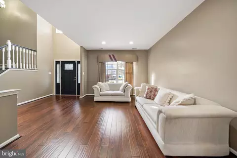 Living - 2 Watson Dr, Mount Laurel, NJ 08054 photo 2 of 3