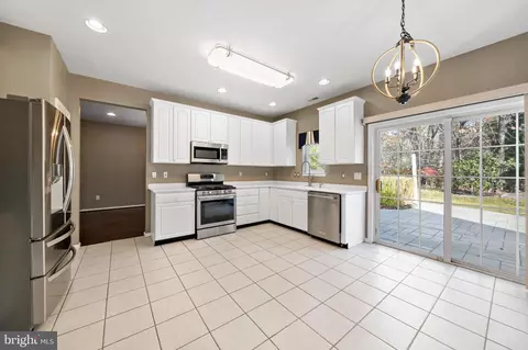 Kitchen - 2 Watson Dr, Mount Laurel, NJ 08054 photo 1 of 1