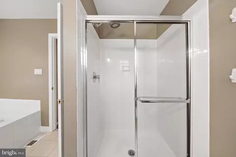 Bath - 2 Watson Dr, Mount Laurel, NJ 08054 photo 1 of 2