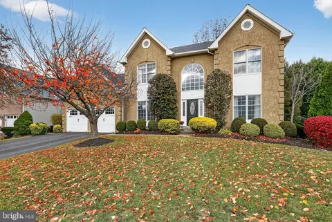 39 Bramley Rd, Moorestown, NJ 08057