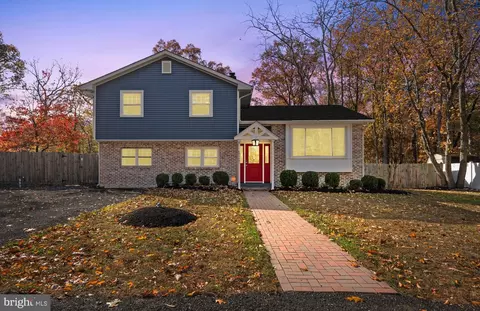 1414 Stokes Rd, Medford, NJ 08055