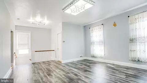 21 N Lenola Rd, Moorestown, NJ 08057