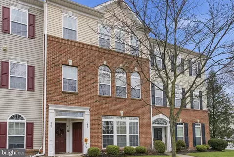 205 Harbour Blvd, Cinnaminson, NJ 08077