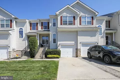 342 Huntington Dr, Delran, NJ 08075