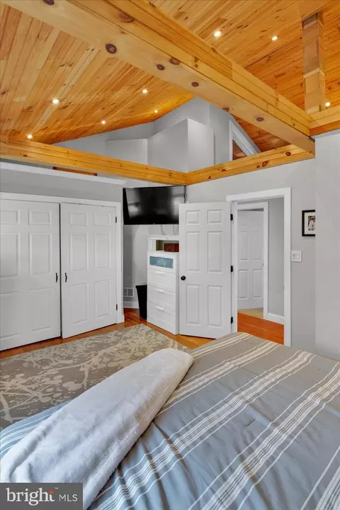 Bedroom - 306 E Rudderow Ave, Maple Shade, NJ 08052 photo 4 of 7