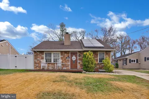 Exterior - 306 E Rudderow Ave, Maple Shade, NJ 08052 photo 3 of 3