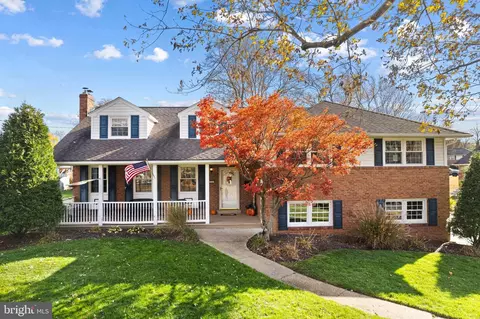 310 Devon Rd, Cinnaminson, NJ 08077