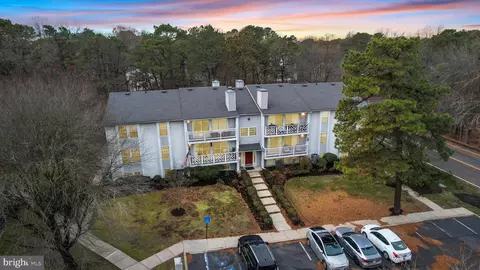 2 Sequoia Ct, Marlton, NJ 08053
