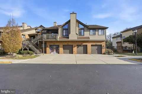 706 Augusta Cir, Mount Laurel, NJ 08054
