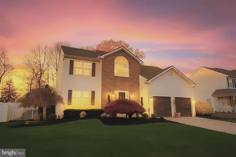 6 Whitby Ct, Lumberton, NJ 08048