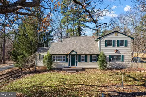 43 Woodside Dr, Tabernacle, NJ 08088