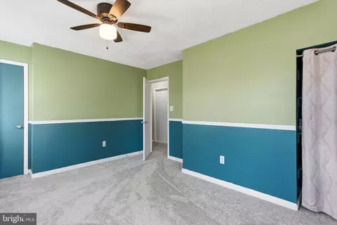 Entry Way - 43 Woodside Dr, Tabernacle, NJ 08088 photo 3 of 3