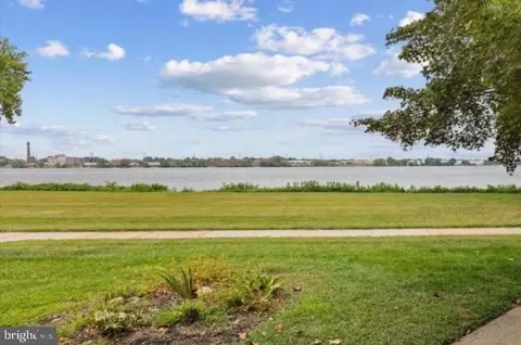 View/Area - 3003 Harbour Dr, Palmyra, NJ 08065 photo 3 of 3