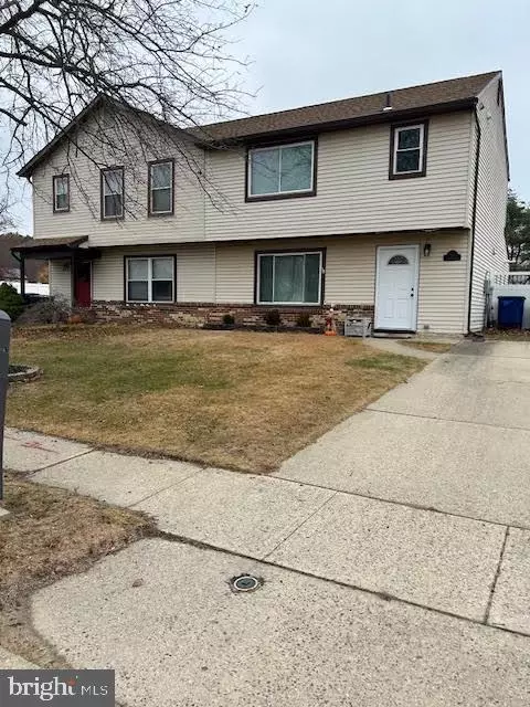118 Greenwich Dr, Westampton, NJ 08060