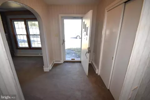 891 E 3rd St E, Florence, NJ 08518 photo 5