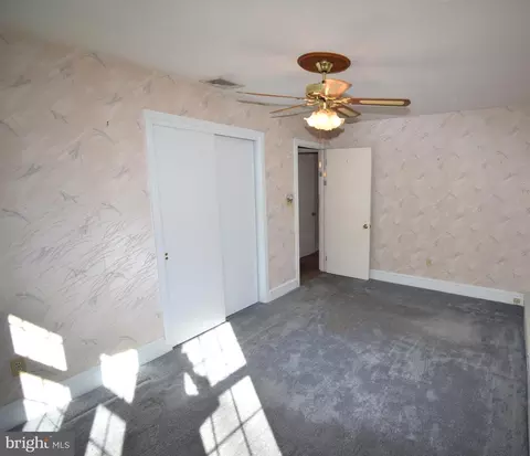 891 E 3rd St E, Florence, NJ 08518 photo 16