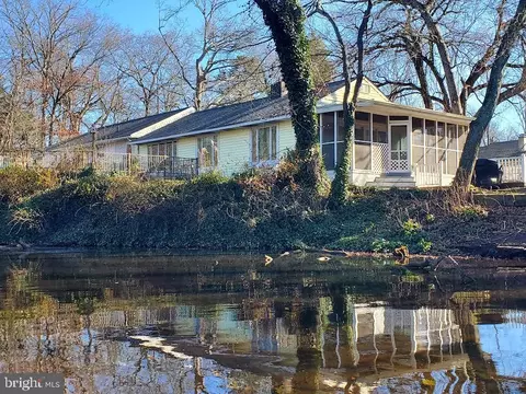 383 Woodbine St, Browns Mills, NJ 08015