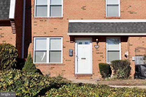 2063 Harbour Dr, Palmyra, NJ 08065