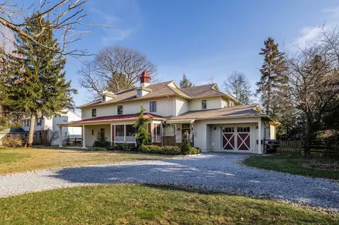 444 Shady Ln, Moorestown, NJ 08057