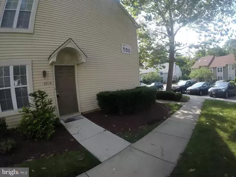 601 A Sedgefield Dr, Mount Laurel, NJ 08054