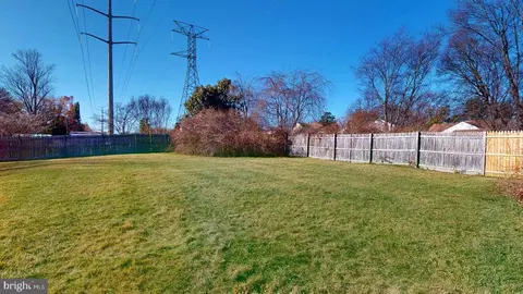 Exterior - 213 Wayne Dr, Cinnaminson, NJ 08077 photo 7 of 8