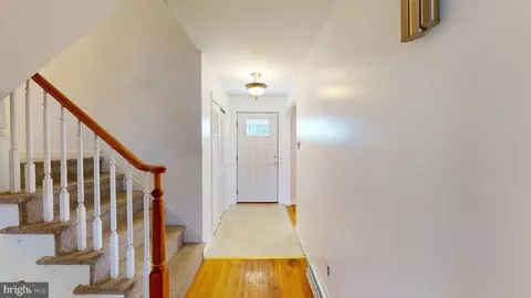 Entry Way - 213 Wayne Dr, Cinnaminson, NJ 08077 photo 1 of 5