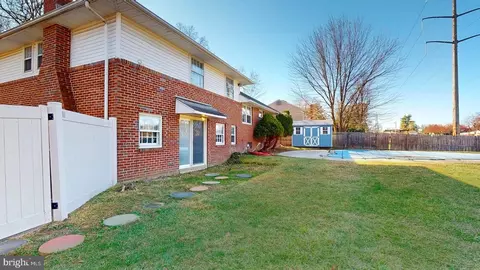 Exterior - 213 Wayne Dr, Cinnaminson, NJ 08077 photo 4 of 8